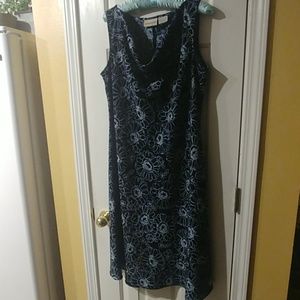 🐚Expression Sleeveless Navy Light Blue Floral